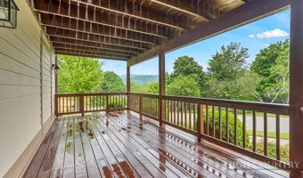 123 Liberty Ln, Banner Elk, NC 28604