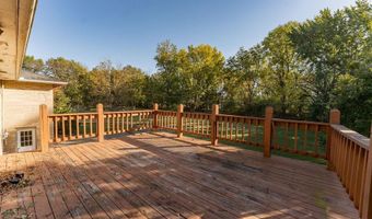 19 Skyline Dr, Adrian, MO 64720