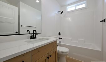 4668 Satire Dr, Ammon, ID 83406