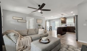 1704 Dallas St, Auburn, IN 46706