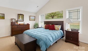 41 Sunview Cir, Arden, NC 28704