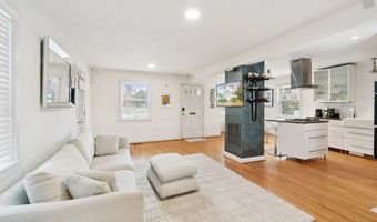 5300 WILSON Blvd, Arlington, VA 22205