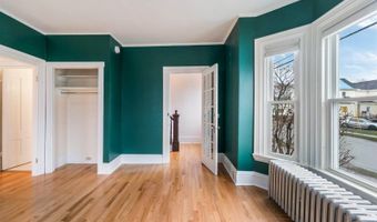 32 Webster Ave, Bangor, ME 04401