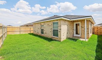 8904 Bandit Dr, Amarillo, TX 79124