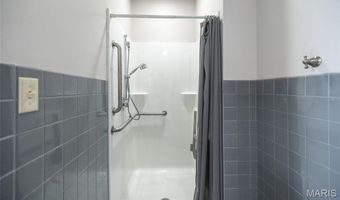 4436 Industrial Dr, Godfrey, IL 62002