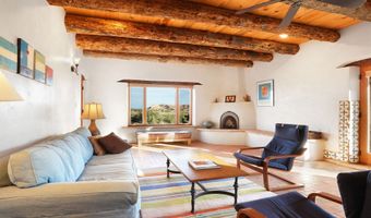 21 Canjilon St, Abiquiu, NM 87510