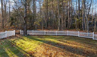18 Holbrook Rd, Bedford, NH 03110