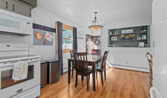 1343 W FRANKLIN St, Appleton, WI 54914