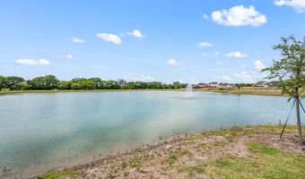 203 Kingfisher Ln, Aledo, TX 76008