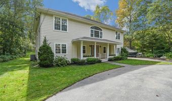 151 Old Jenckes Hill Rd, Lincoln, RI 02865