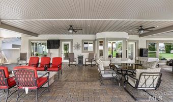 319 Clear Lake Ln, Buhl, ID 83316
