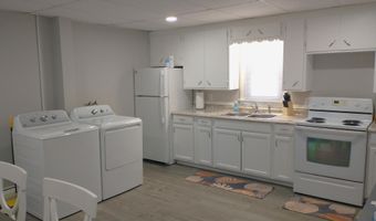 20 Temple St, Auburn, ME 04210