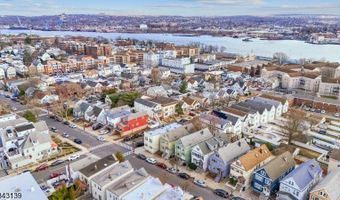 84 W 3rd St, Bayonne, NJ 07002