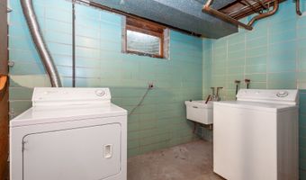 874 Hillandale Dr, Antioch, IL 60002
