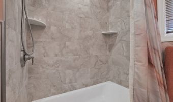 11 Ayers Ci, Andover, NJ 07860