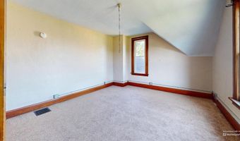 326 S 8th St, Albion, NE 68620