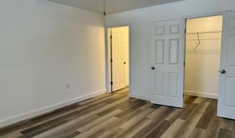 29 Village Cir, Augusta, ME 04330