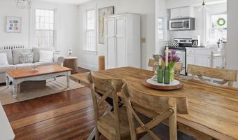 43 Howard St, Newport, RI 02840