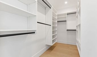 31 Evergreen St, Boston, MA 02130