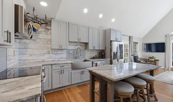 447 COUNTY ROAD 4028, Arley, AL 35541