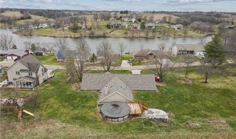1465 N Shore Dr, Knoxville, IA 50138