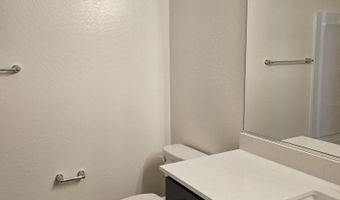 651 N Ironwood Dr 1, Apache Junction, AZ 85120