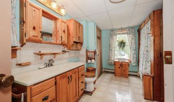 12 Old Deerfield Rd, Candia, NH 03034