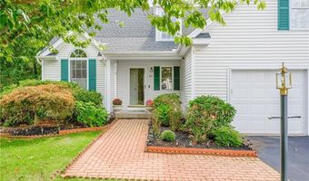83 Fox Holw 83, Avon, CT 06001