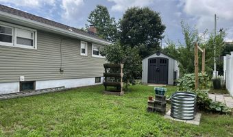 551 Capstan Ave, Beachwood, NJ 08722