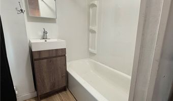 16 Barnes Ave, Utica, NY 13502