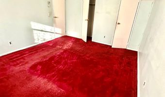 700 Broadway 26, Amityville, NY 11701