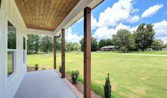 410 Edgewood Dr, Belton, SC 29627