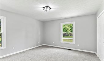 934 E Crothersville Rd, Austin, IN 47102
