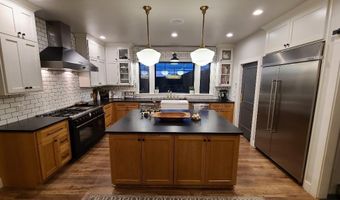 330 REEVES- SCHWAB Rd, Smoot, WY 83126