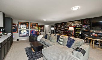 3606 NE Cottonwood Ln, Ankeny, IA 50021