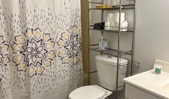 226 Washington St, Bath, ME 04530