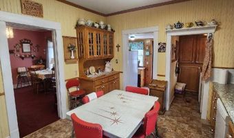 1607 Washington Ave, Baxter Springs, KS 66713