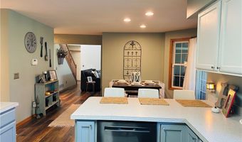 2435 Queensbury Rd, Alliance, OH 44601