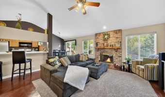 1148 Sawmill Ln, Algonquin, IL 60102
