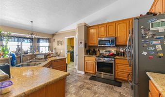21130 Pine Ridge Ave, Apple Valley, CA 92307
