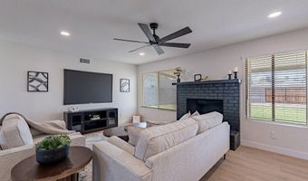 656 E MESQUITE Ave, Apache Junction, AZ 85119