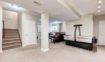 6052 Pine Bluff Dr, Avon, IN 46123