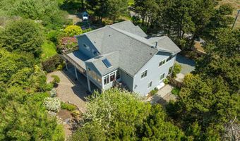 3956 BEACH LOOP Dr SW, Bandon, OR 97411