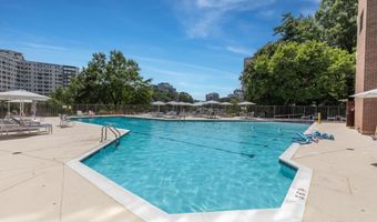 1600 N OAK St 1725, Arlington, VA 22209