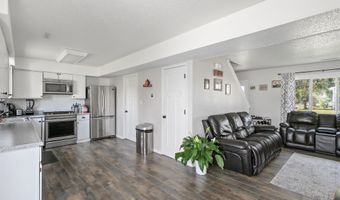 215 19th Ave SW, Altoona, IA 50009