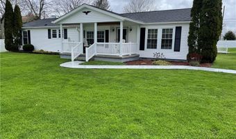 561 Fifth St, Bergholz, OH 43908