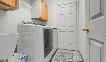 184 Ponderosa Cir, Battlement Mesa, CO 81635