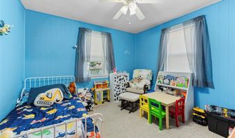 240 Herbert St, Alton, IL 62002