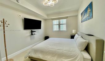 19900 E Country Club Dr 1220, Aventura, FL 33180