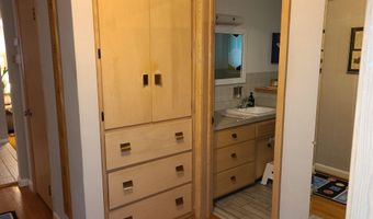 1206 E FRANCES St, Appleton, WI 54911
